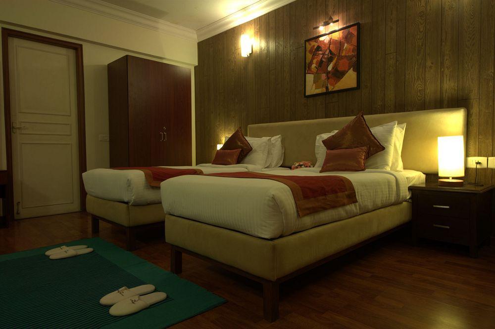 Hm Suites & Studios Bangalore Buitenkant foto
