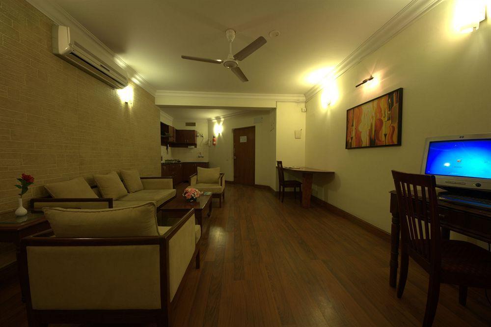 Hm Suites & Studios Bangalore Buitenkant foto